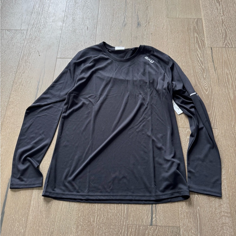 2XU Men's Aero Long Sleeve Tee